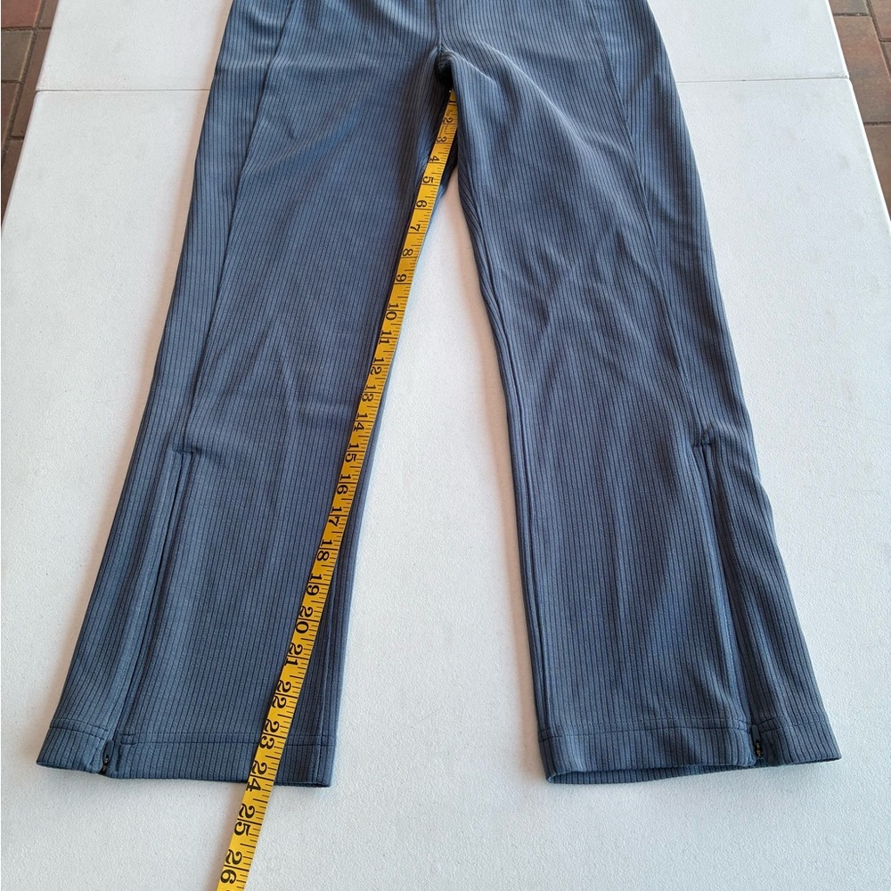 Lululemon Athletica Ribbed Softstreme Zip Leg  Cropped Ankle Pants - Picture 6 of 8